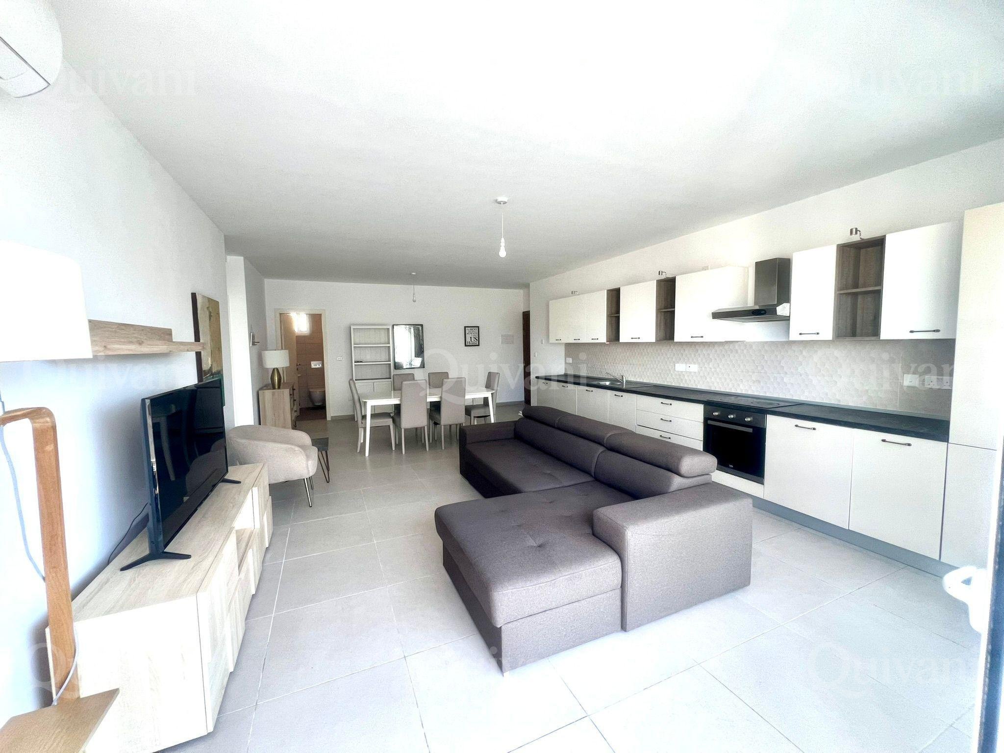Spacious 2-Bedroom Apartment + Street-Level Garage