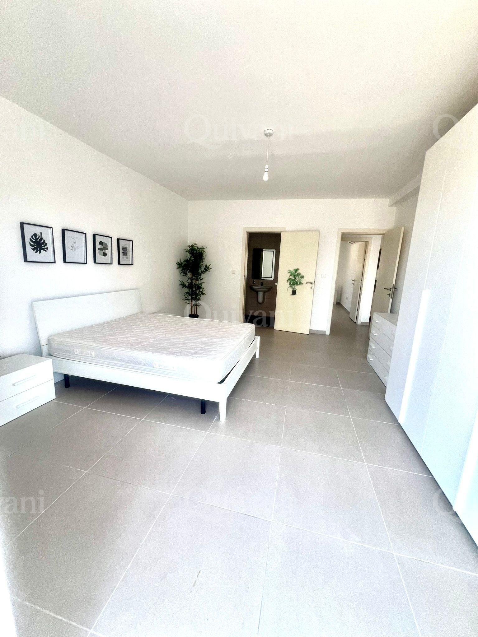 Spacious 2-Bedroom Apartment + Street-Level Garage