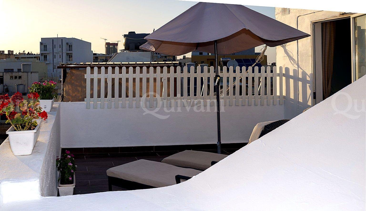 2 Bedroom Penthouse in Sliema