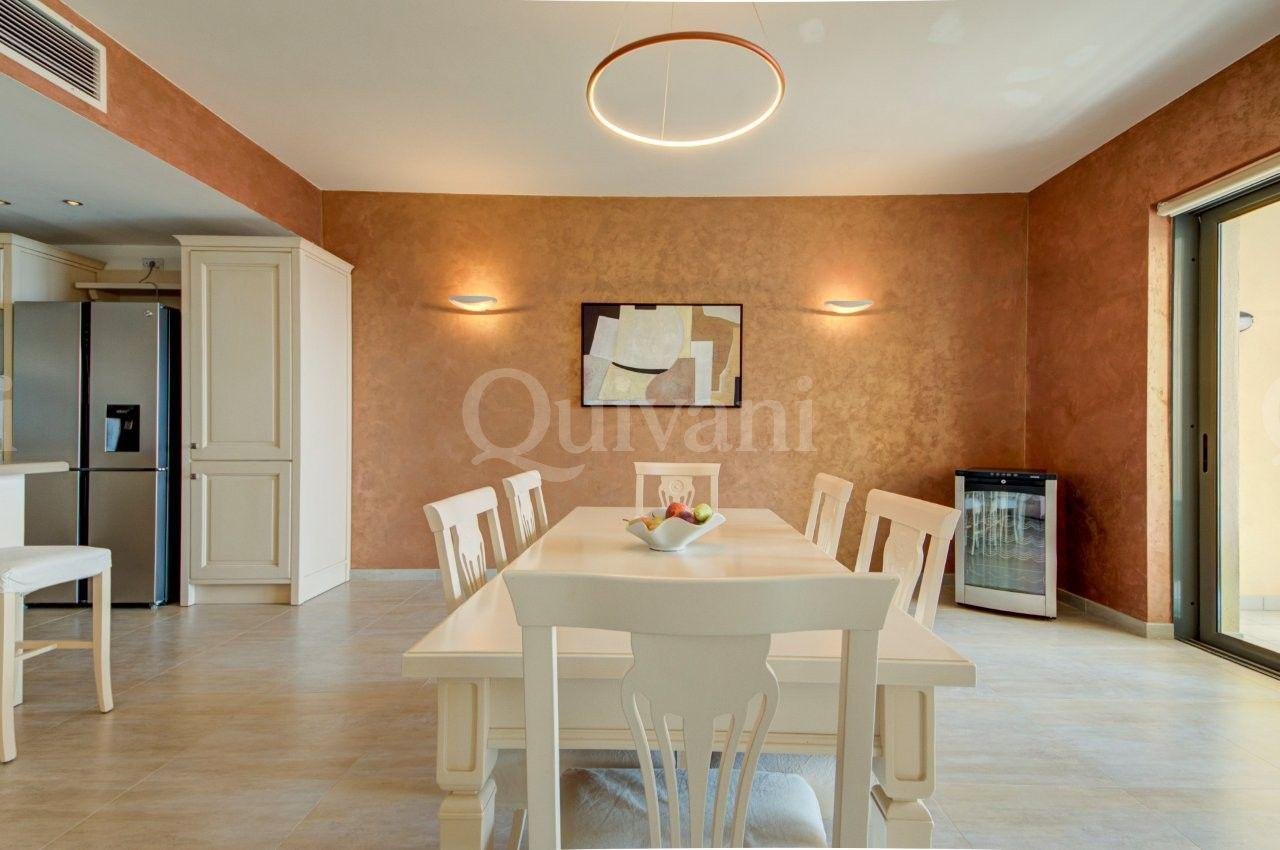 Apartment in Portomaso overlooking Laguna