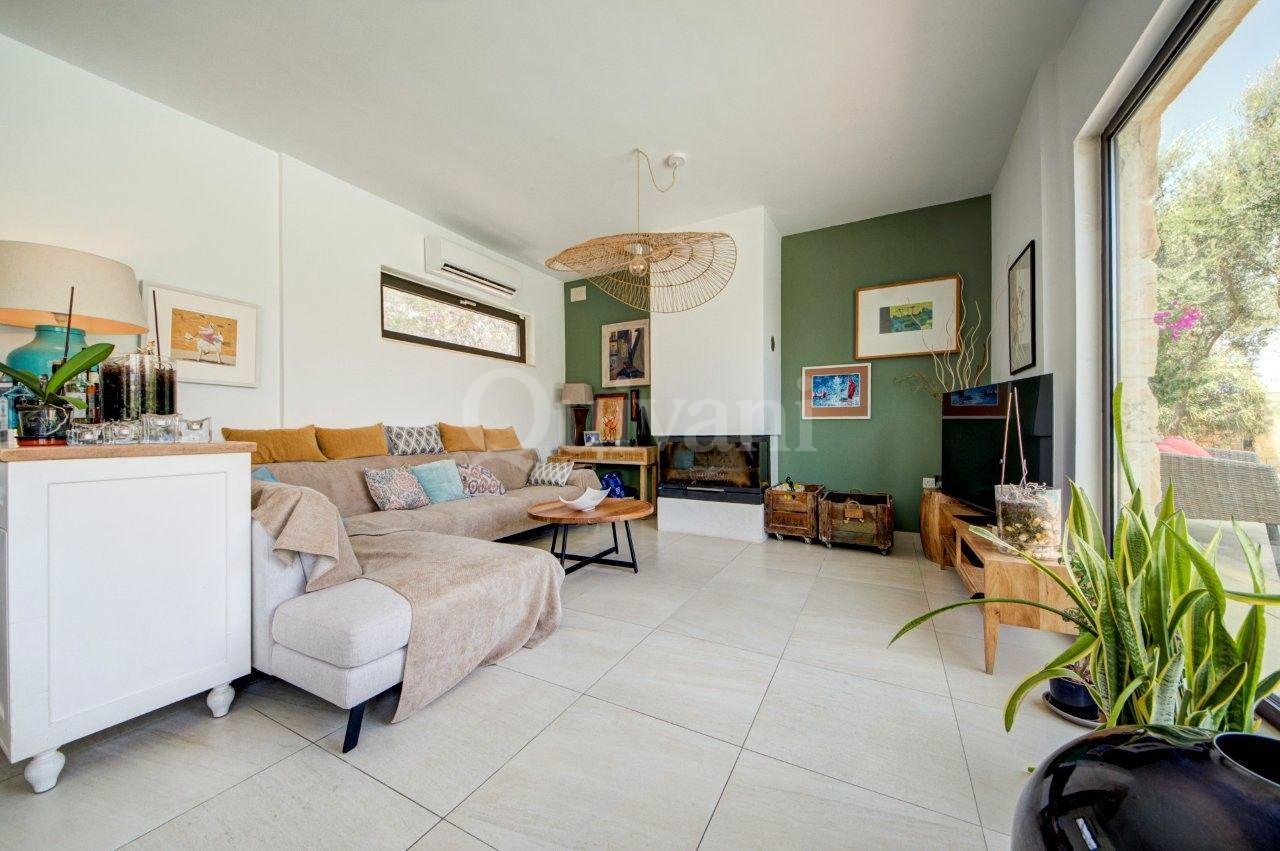 Exceptional Countryside Residence in Naxxar