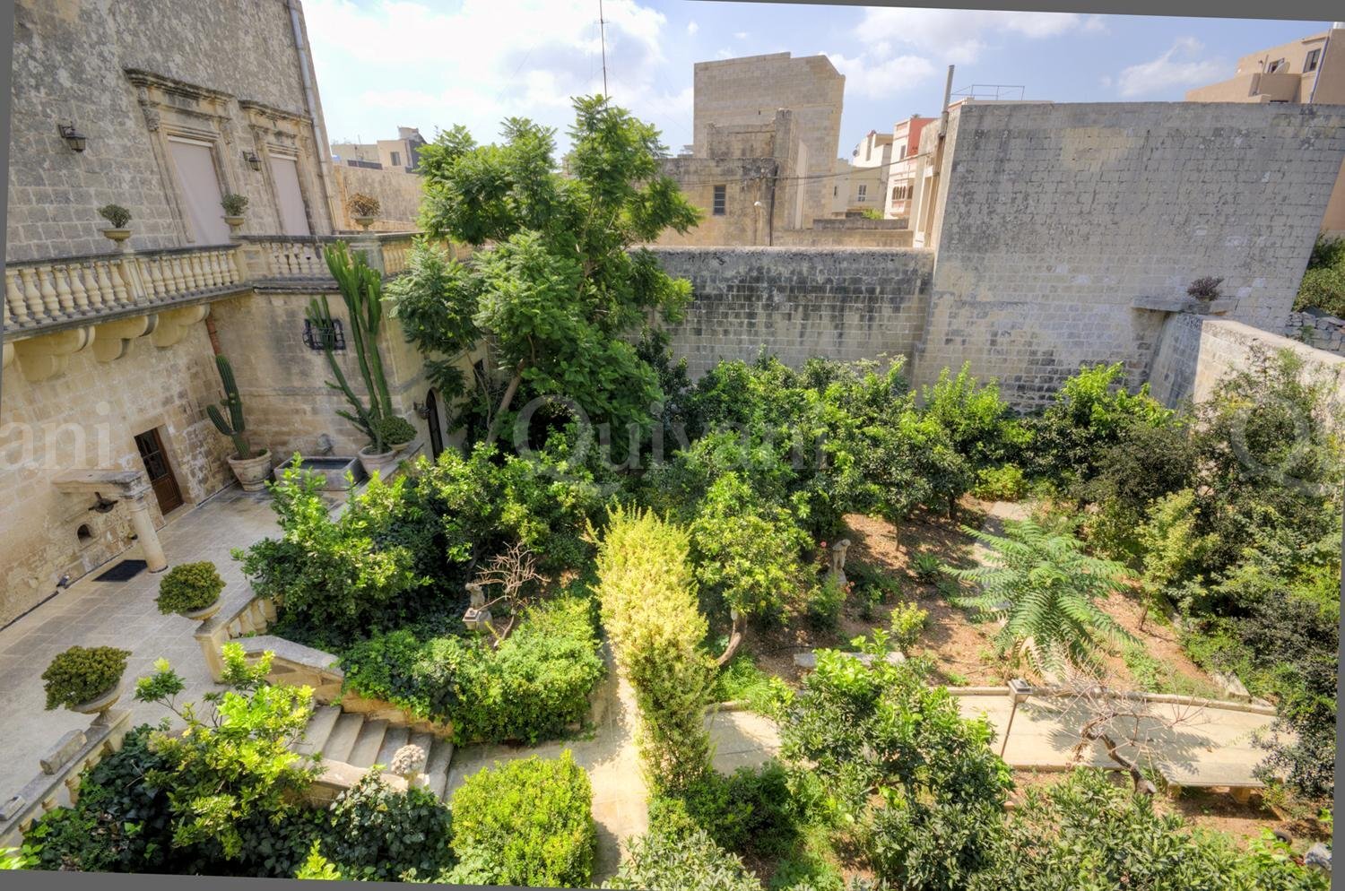 Qormi, Converted Palazzo