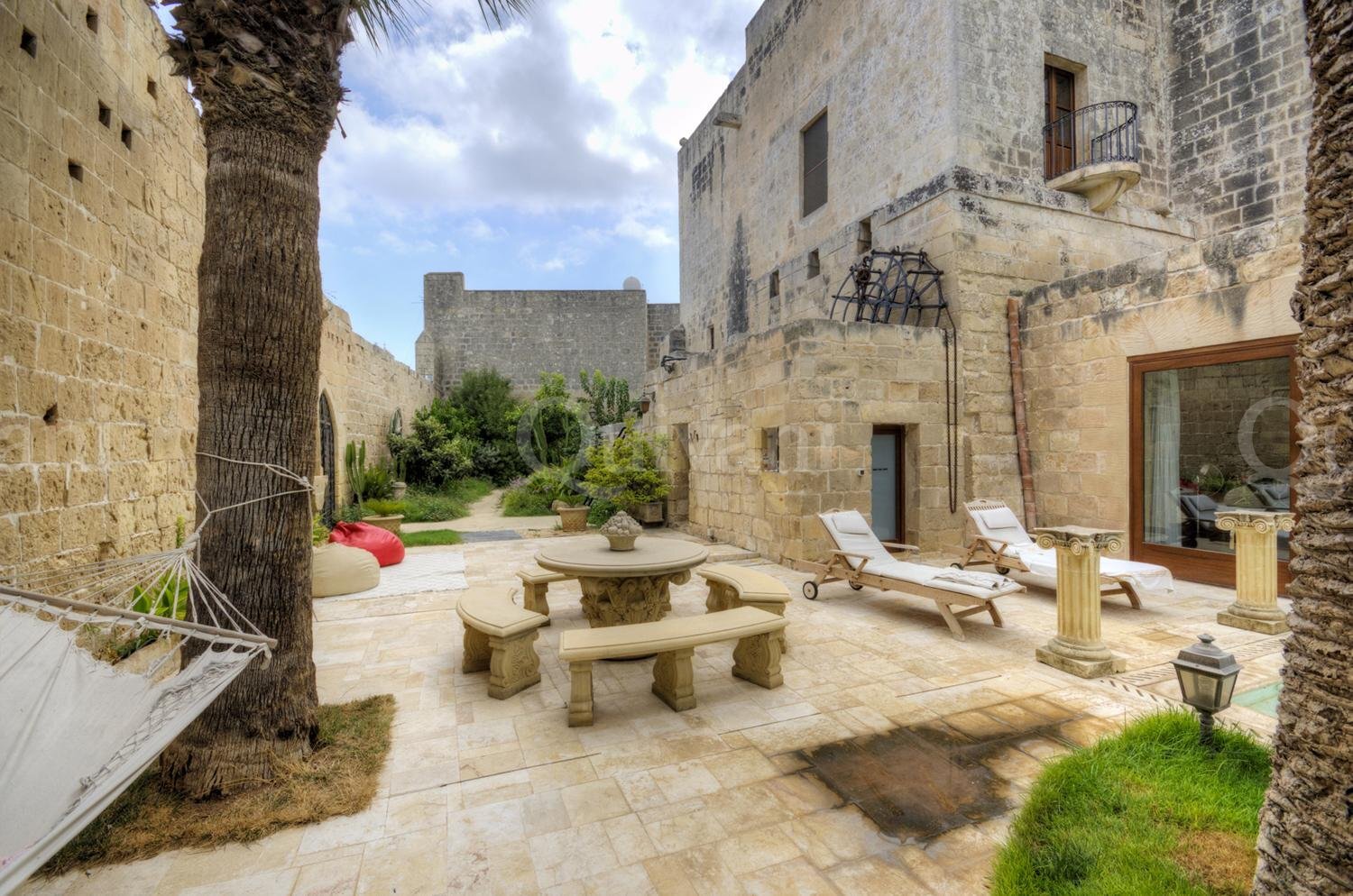 Qormi, Converted Palazzo
