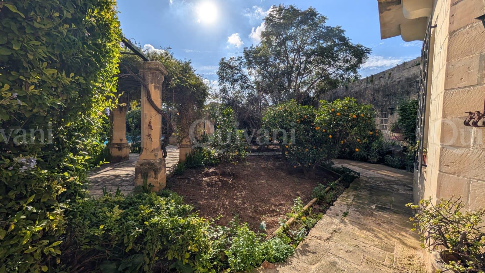 Balzan, Converted House of Character