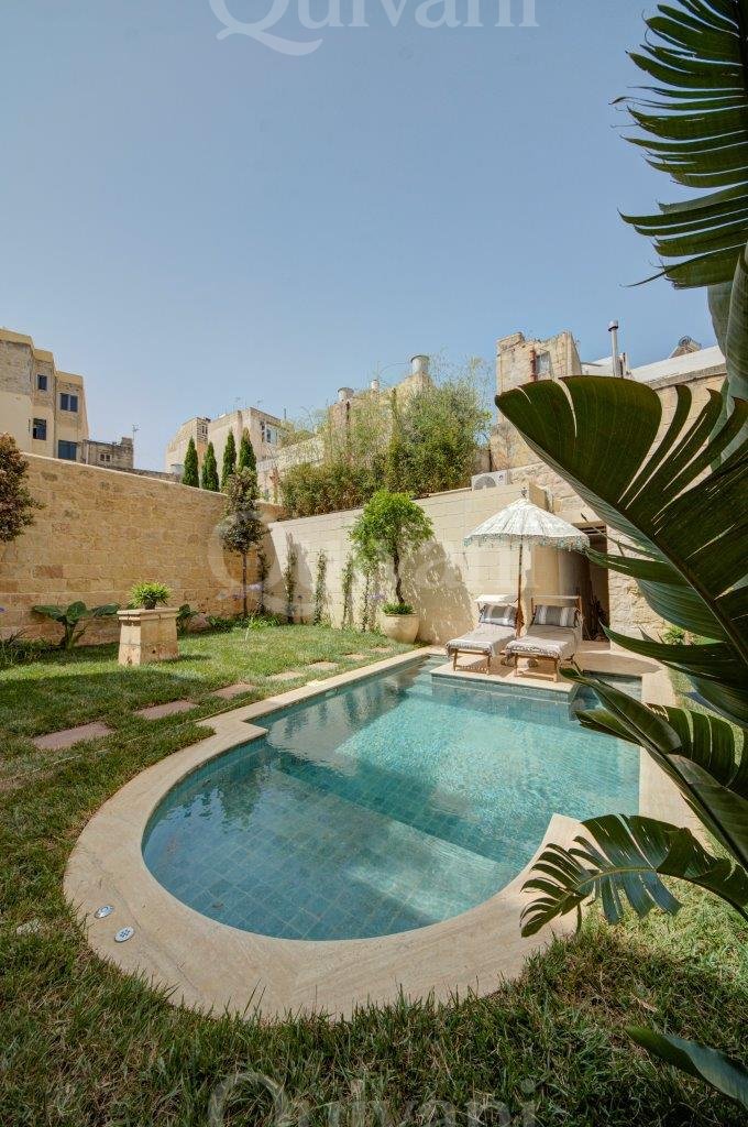 Sliema, Converted Townhouse