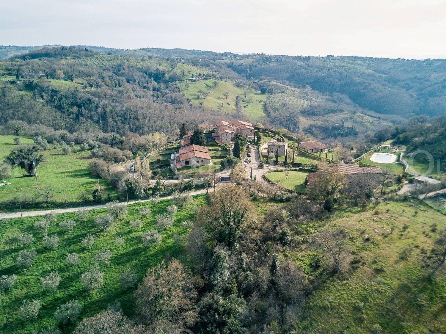 Tuscany, Borgo Case Bardi, Finished Villa