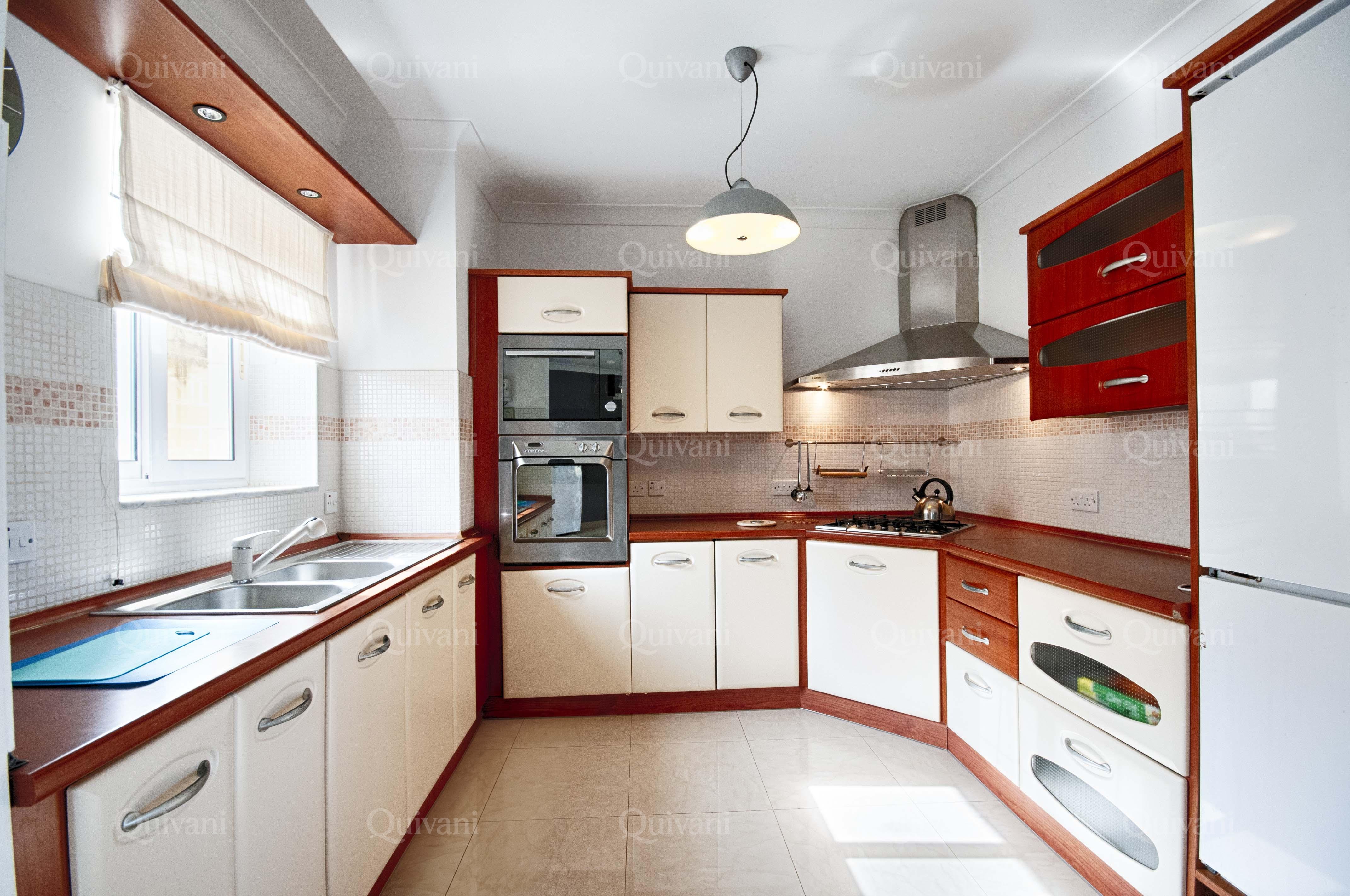 Mellieha, Furnished Detached Bungalow