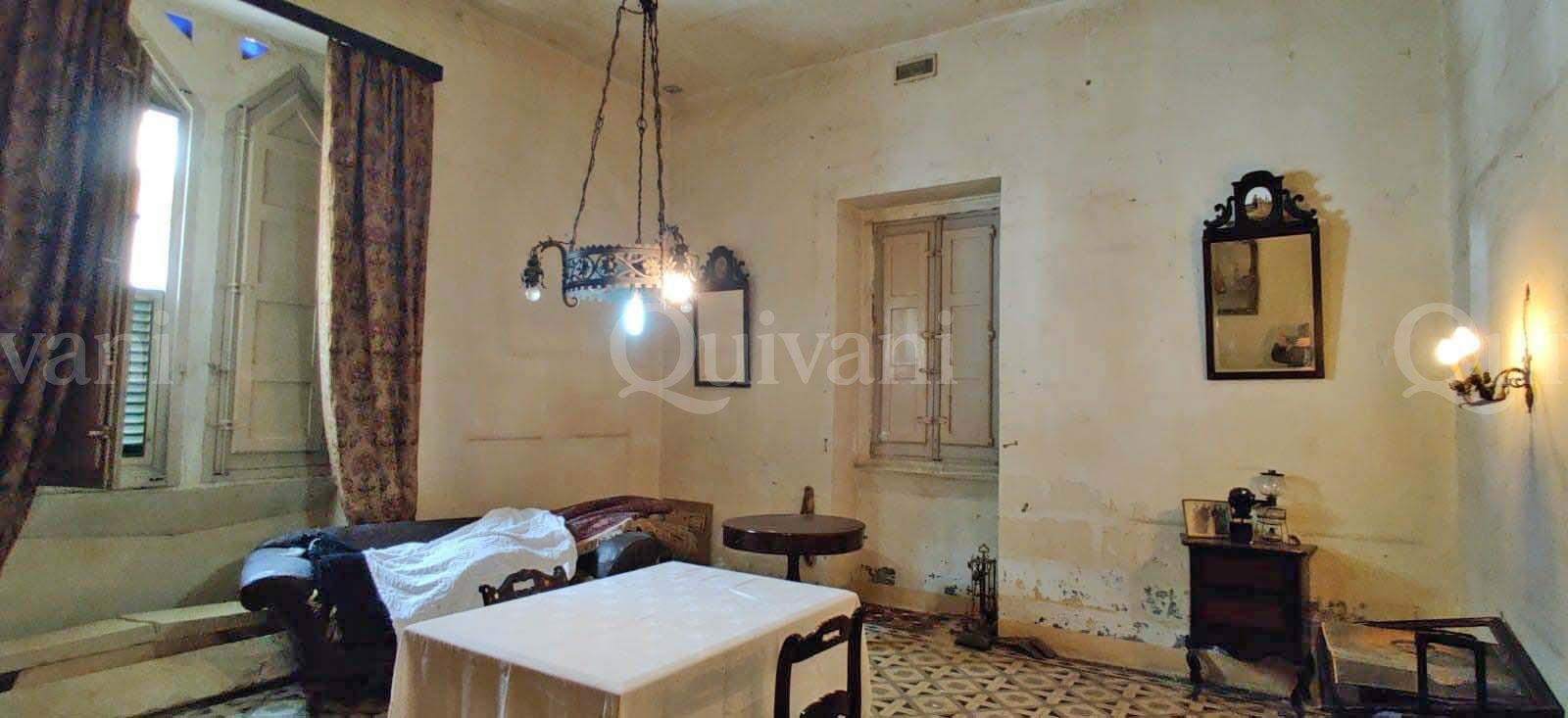 Sliema, Unconverted Town House