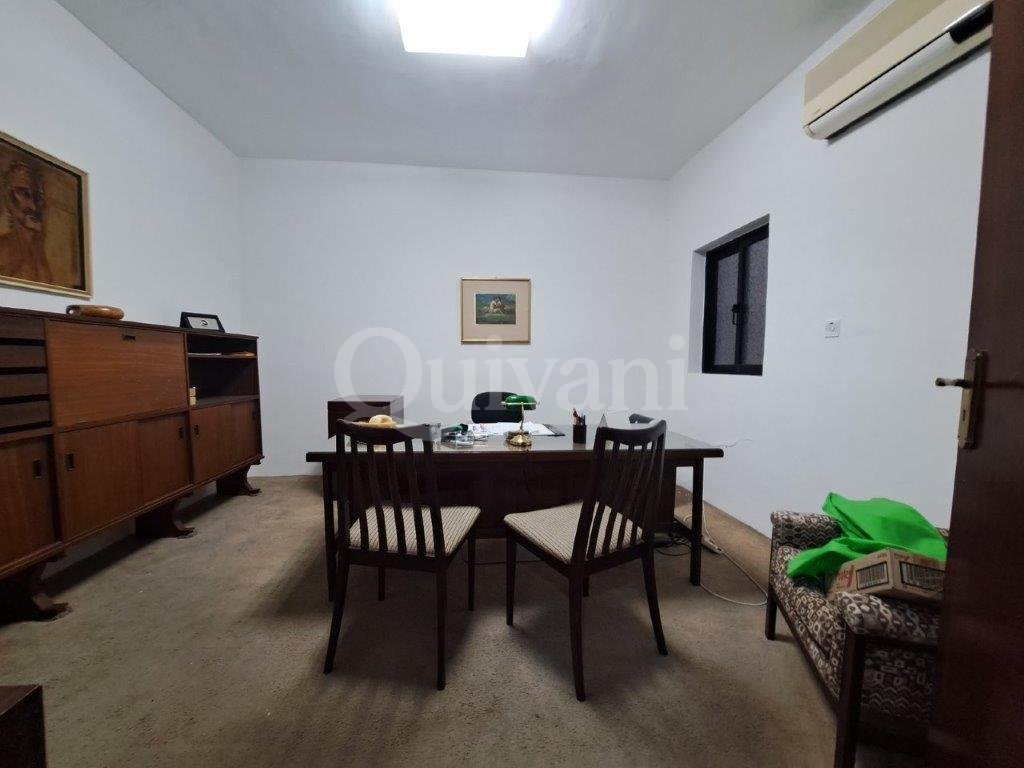 Ta'' Xbiex, Fully Equipped Office