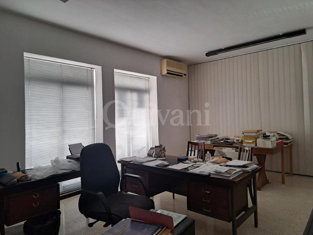 Ta'' Xbiex, Fully Equipped Office