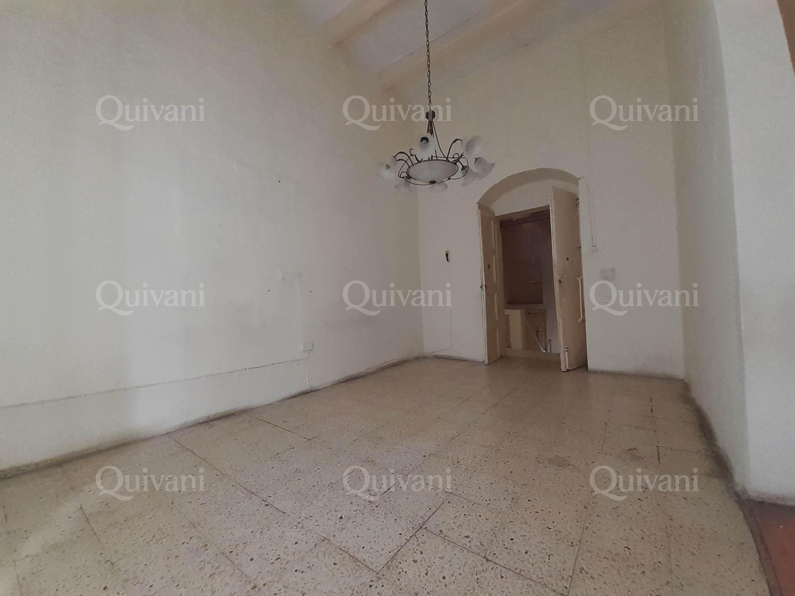 Qormi, Unconverted Palazzino