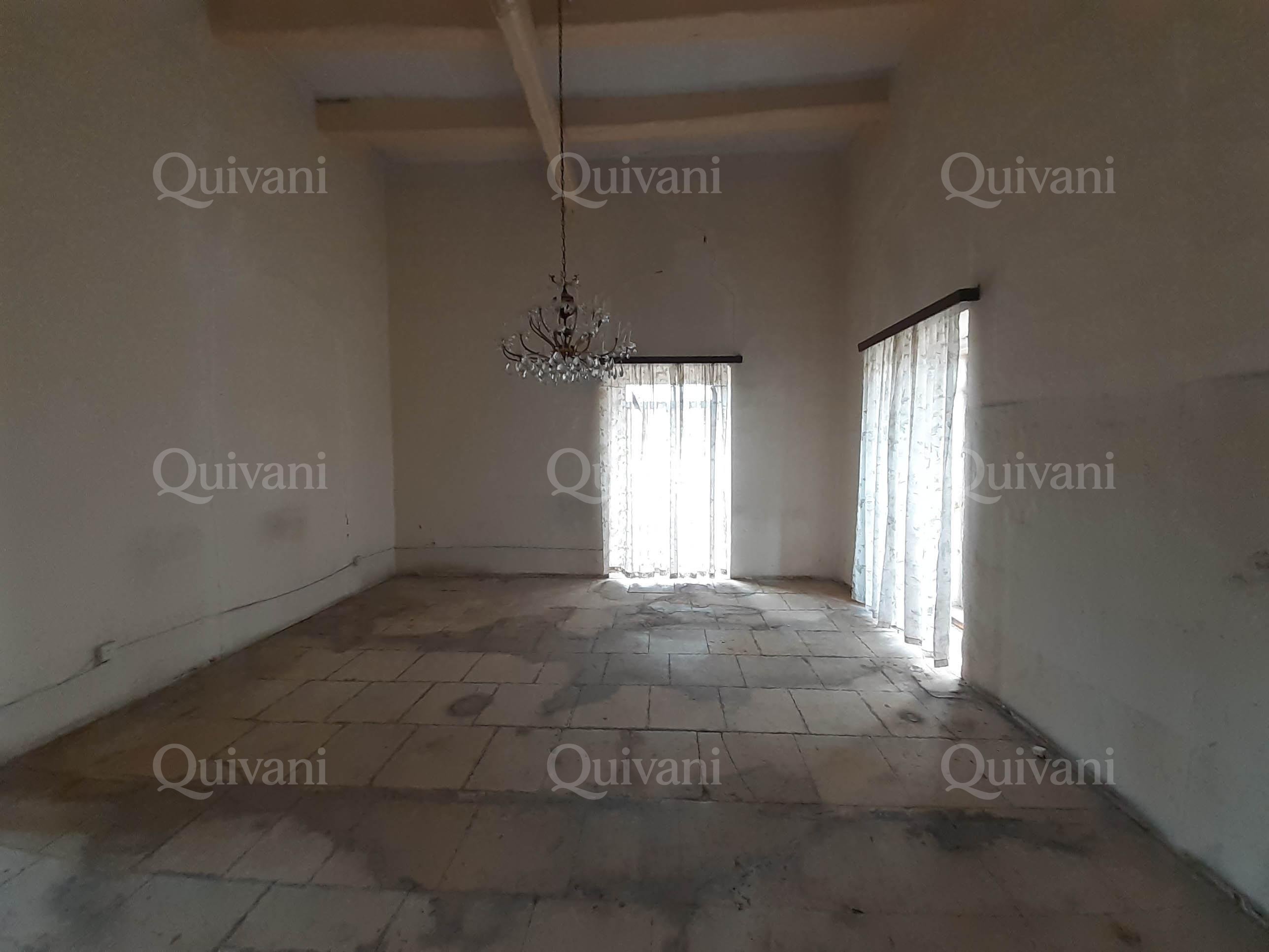 Qormi, Unconverted Palazzino