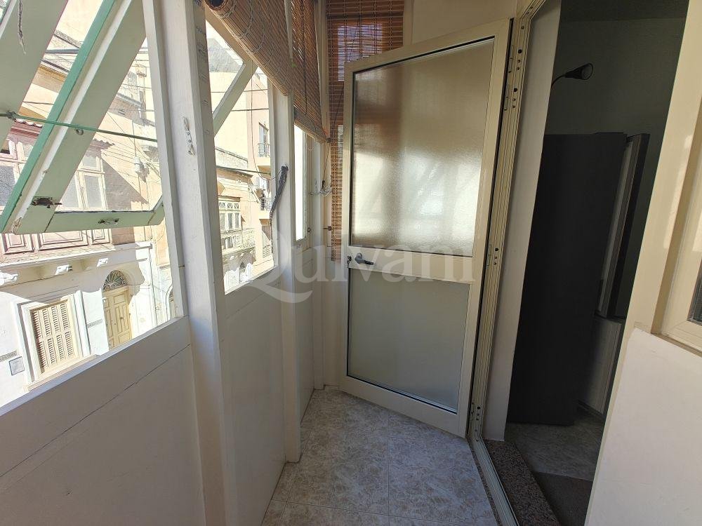 Sliema, Converted Townhouse Including 4 Car Street level Garage Interconnected