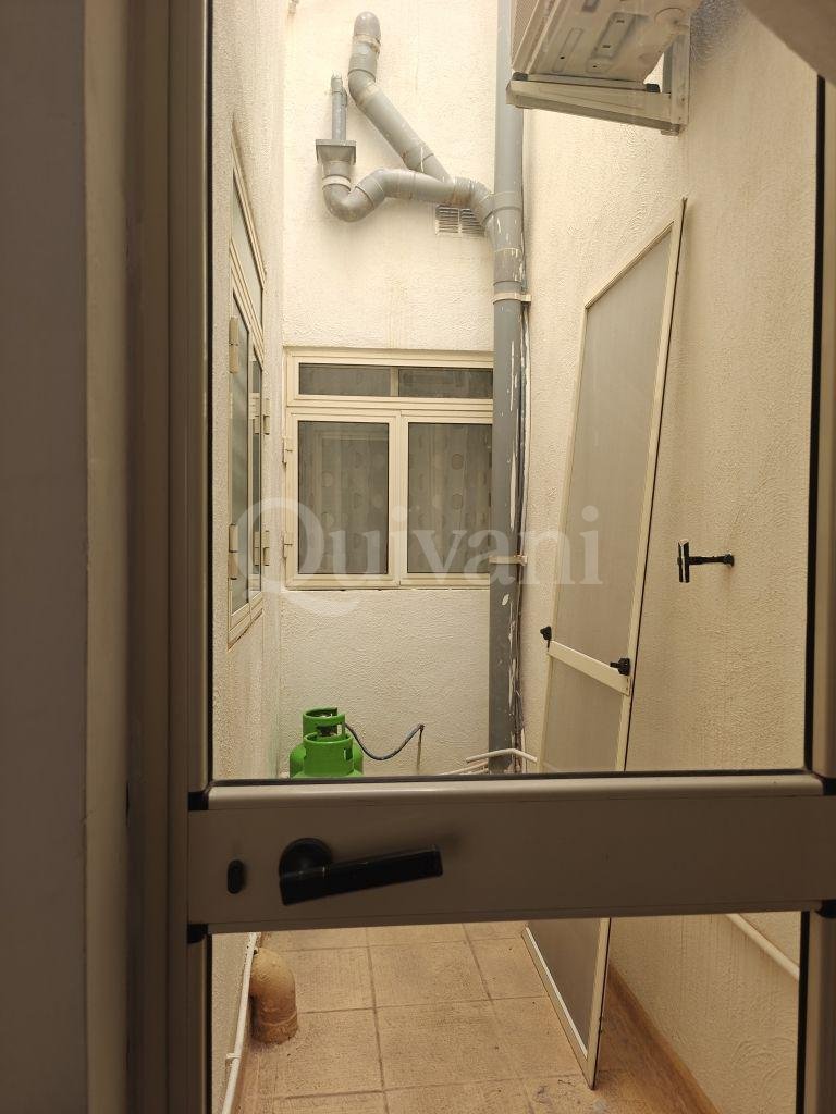 Sliema, Converted Townhouse Including 4 Car Street level Garage Interconnected