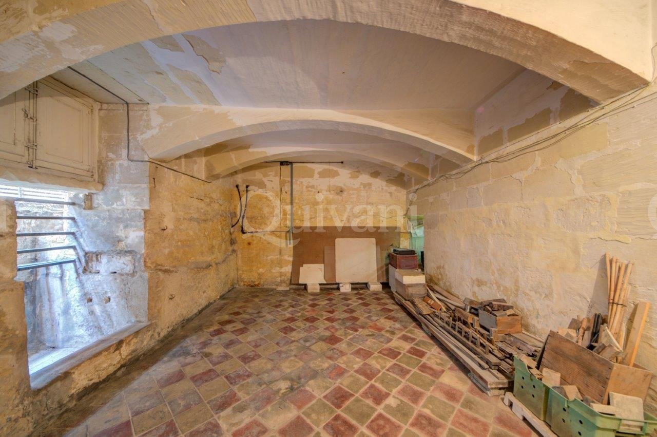 Lija, Converted Palazzo