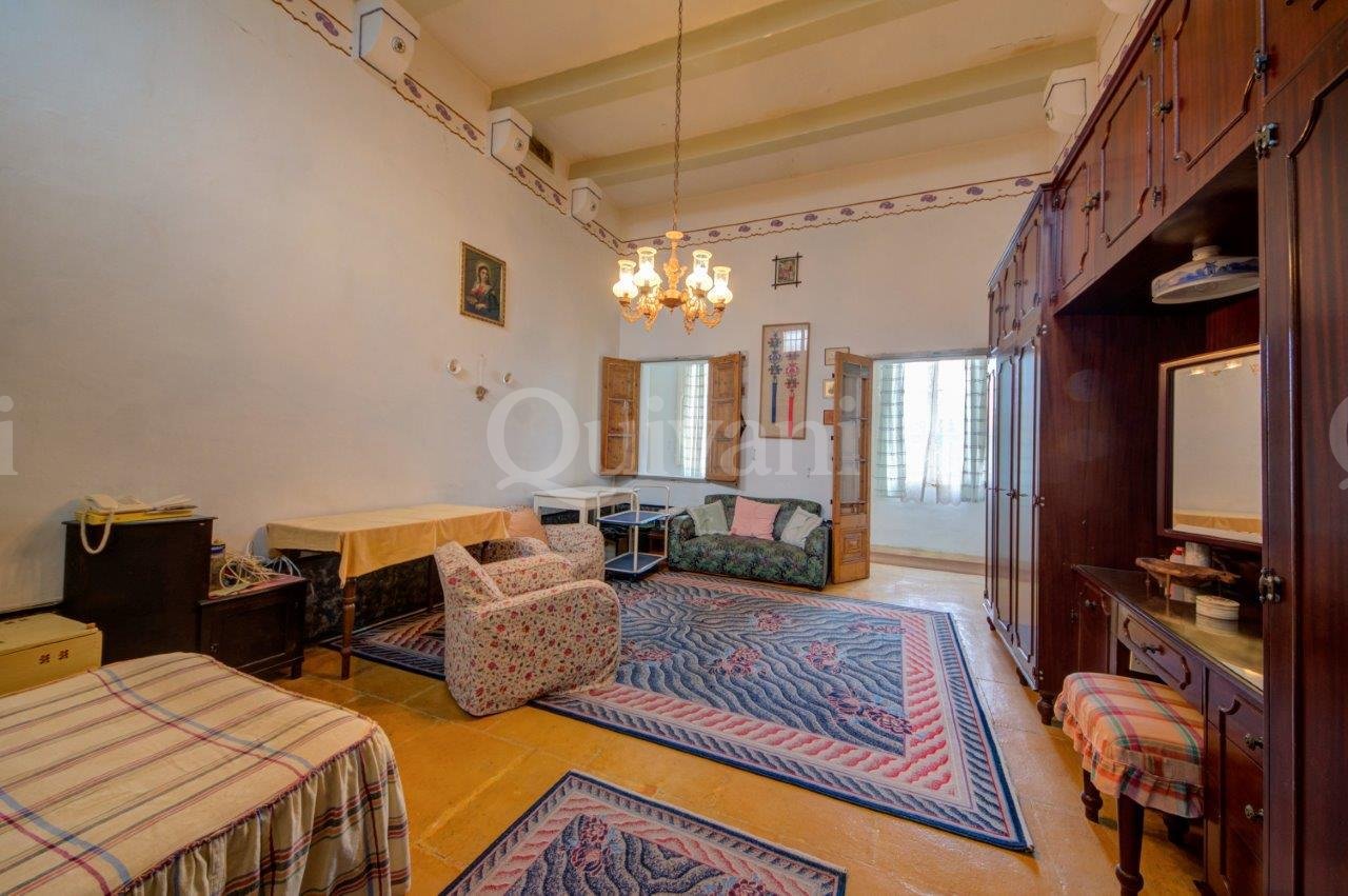 Lija, Converted Palazzo