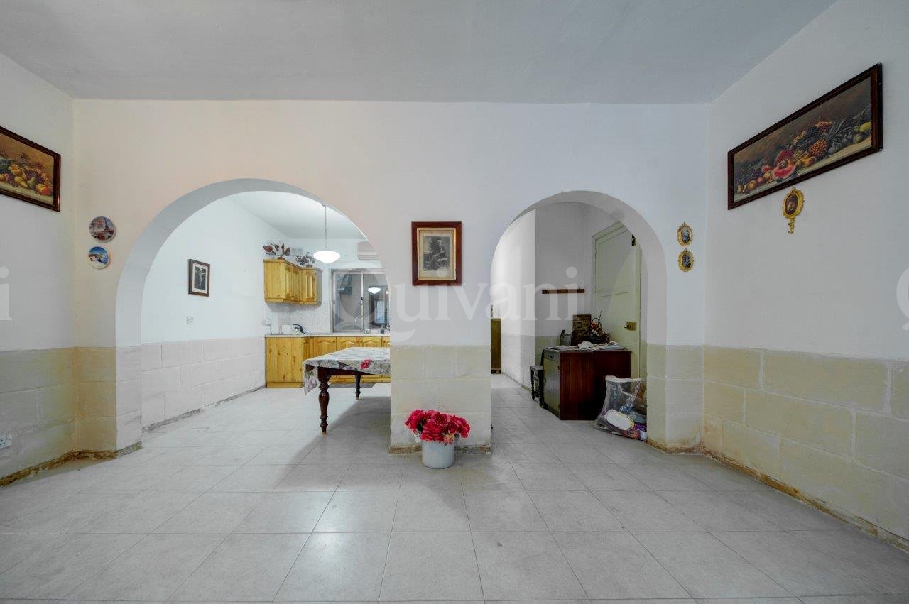 Valletta, Finished Maisonette