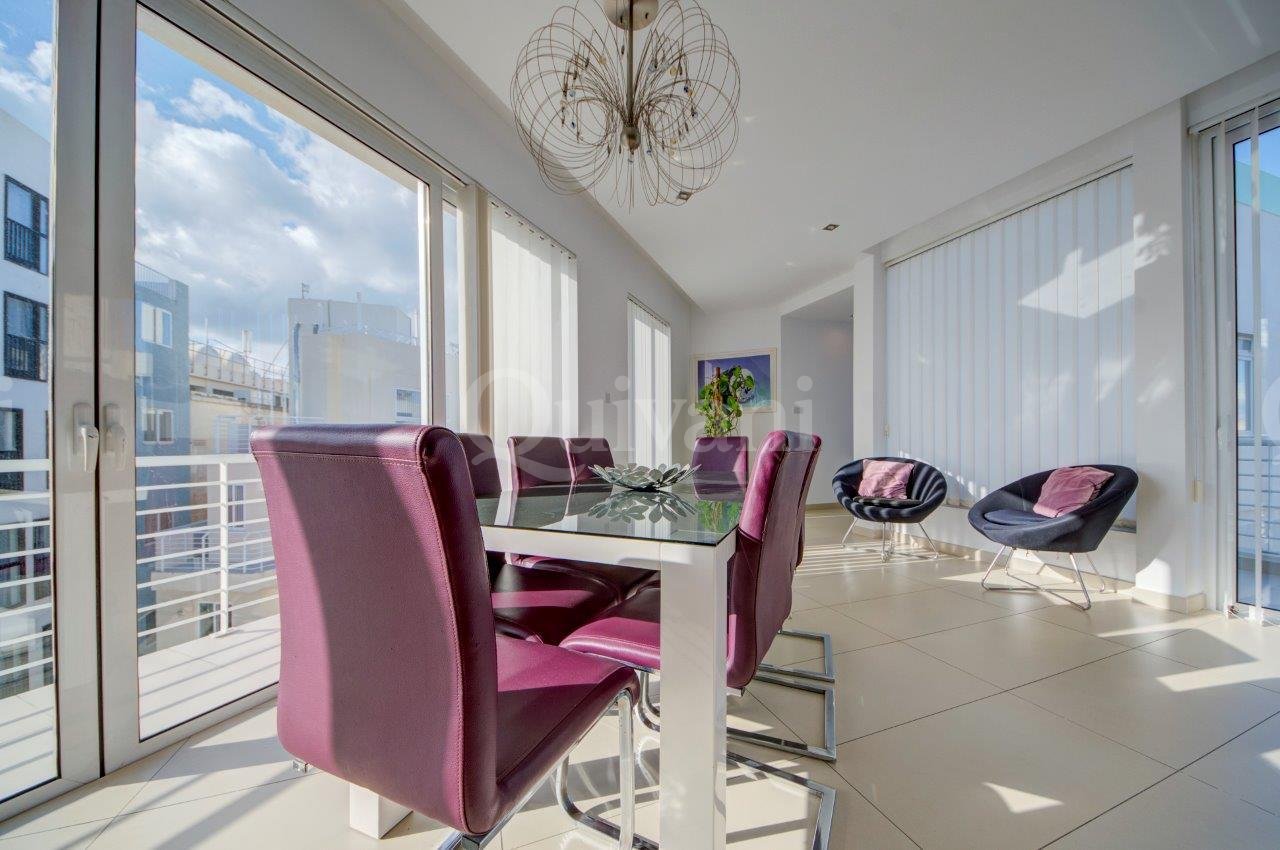 Sliema, Furnished Penthouse