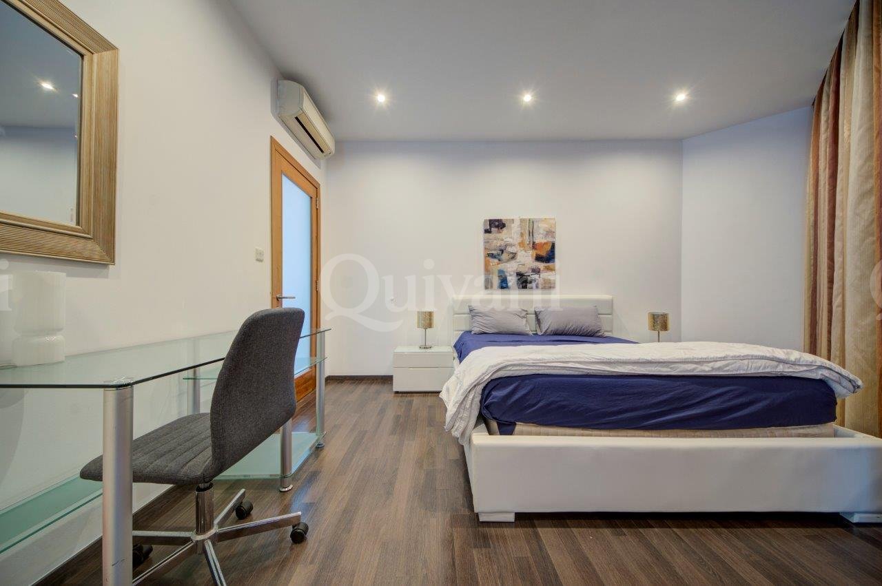 Sliema, Furnished Penthouse
