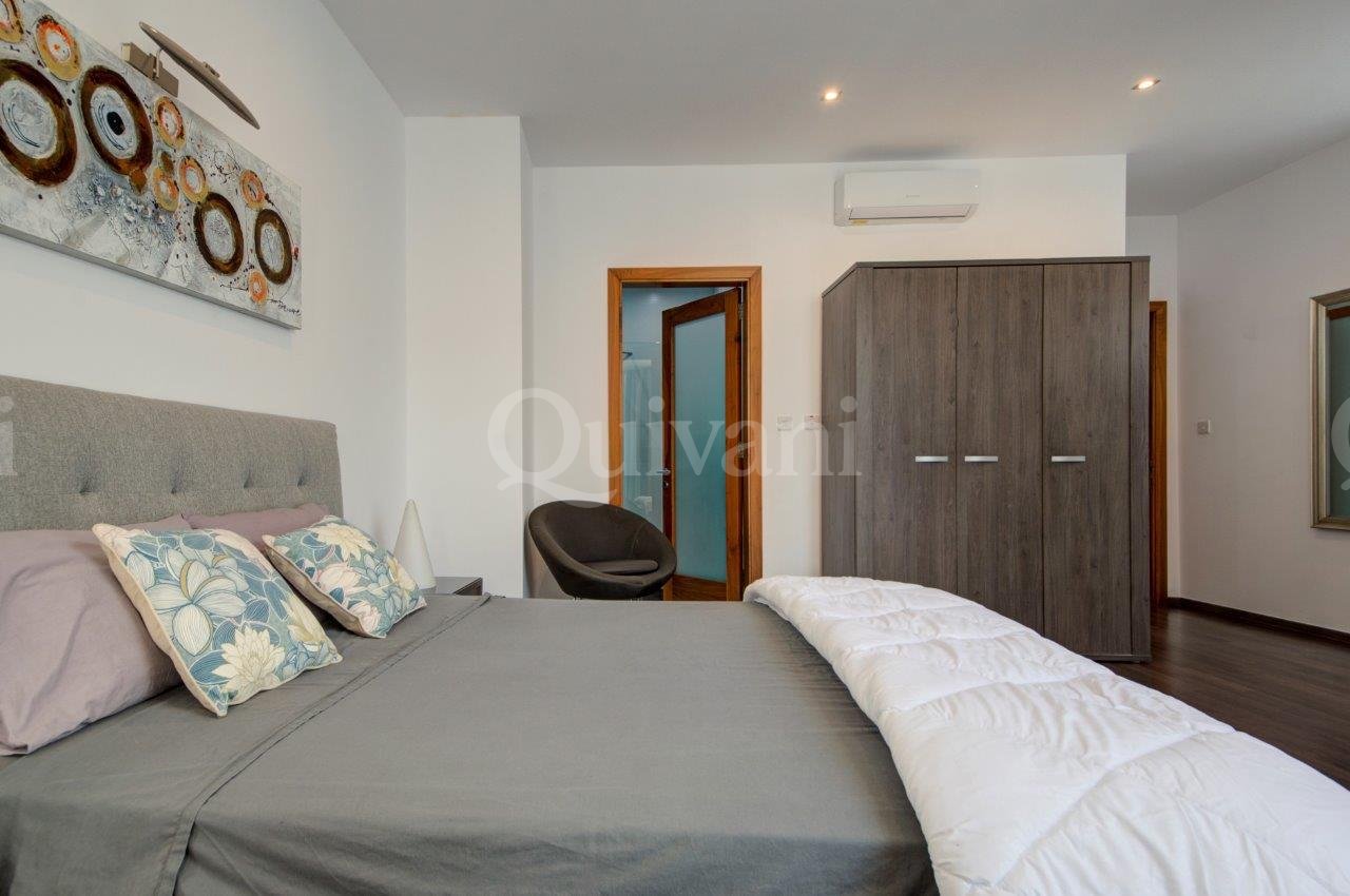 Sliema, Furnished Penthouse