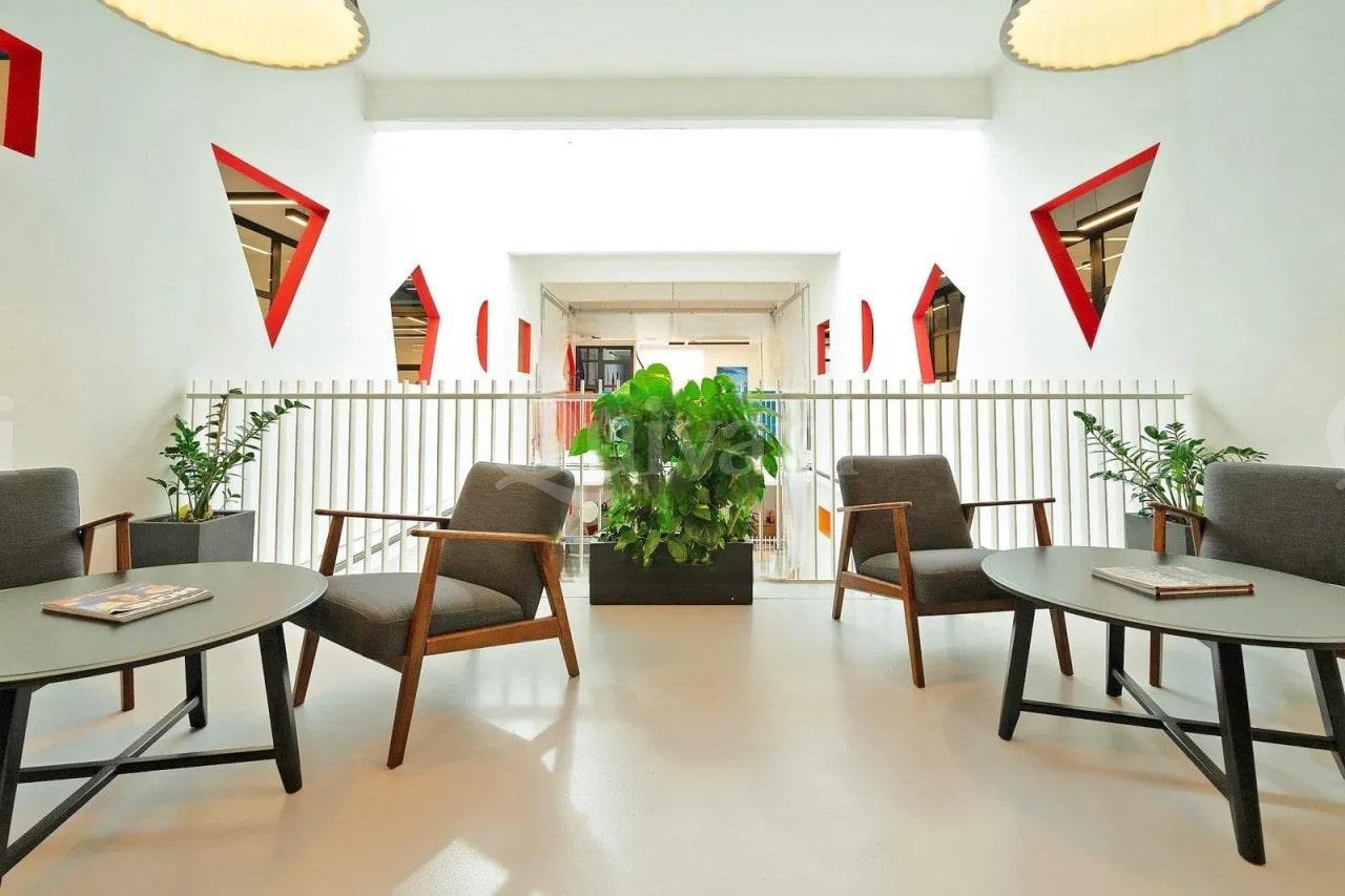 Birkirkara, Fully Equipped Office