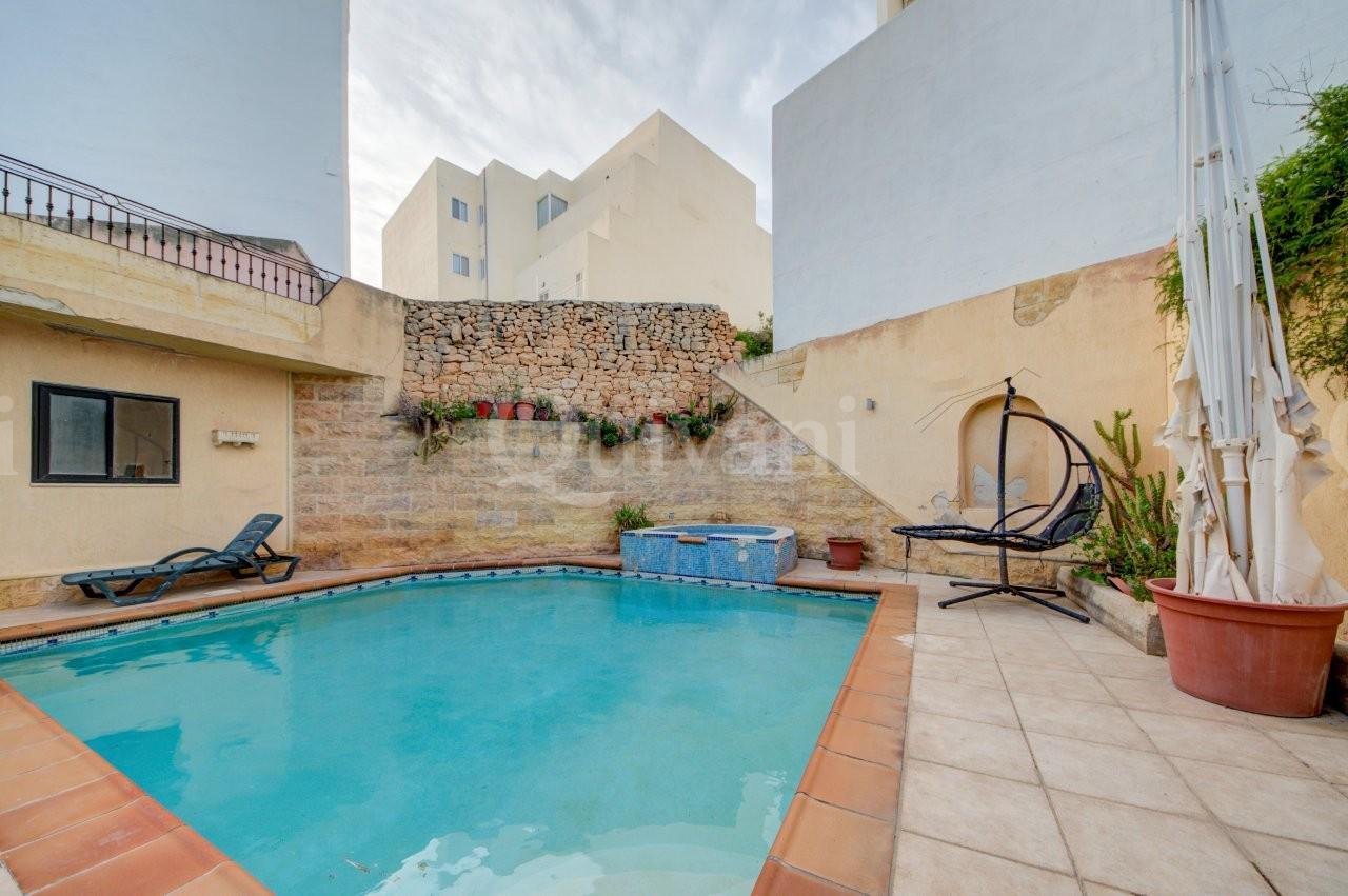 Birkirkara Furnished Terraced House