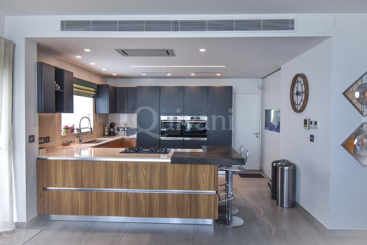 St Pauls Bay Furnished Semi-detached Villa