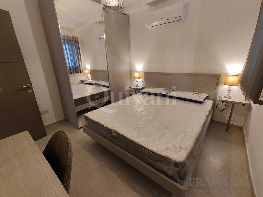 Swieqi, Furnished Apartment