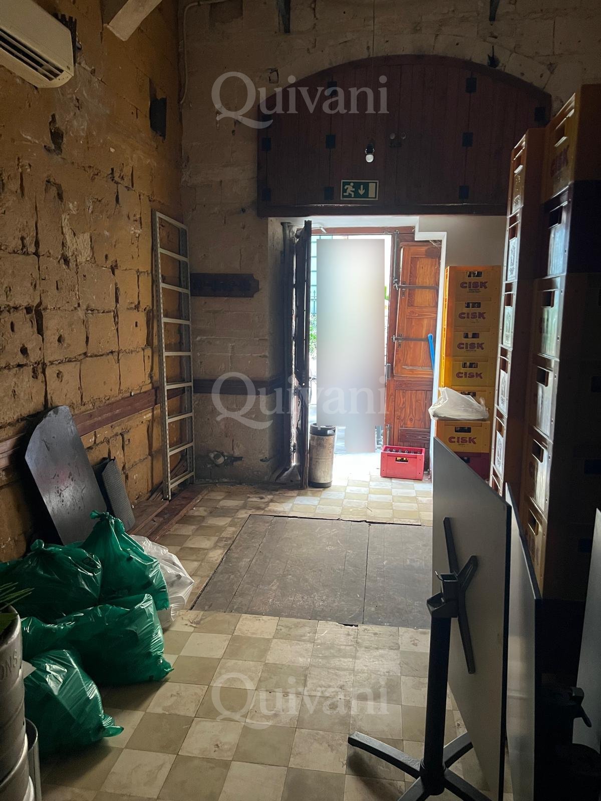 Valletta Needs Refurbishment General Shop