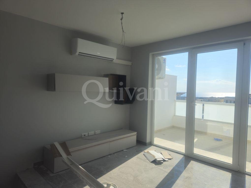 Mellieha, Duplex Furnished PENTHOUSE + Airspace