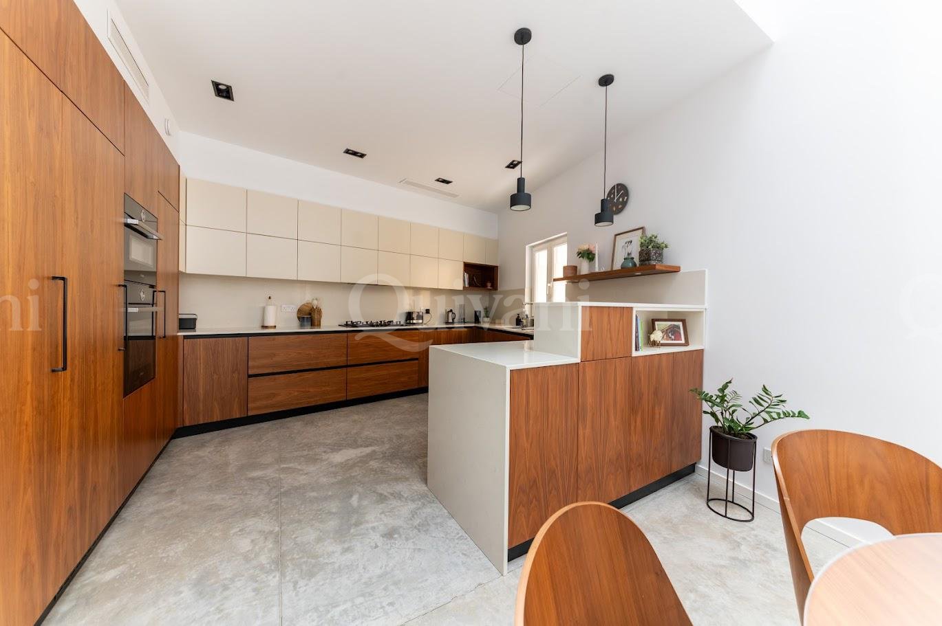 Gudja Furnished Townhouse