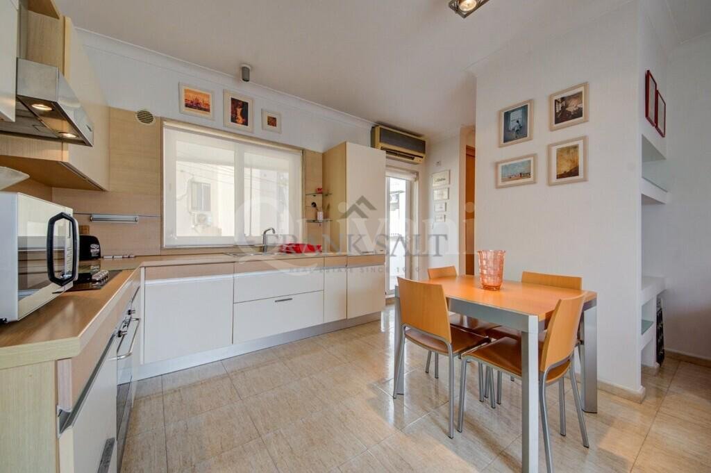 Msida Furnished Apartment with Terrace
