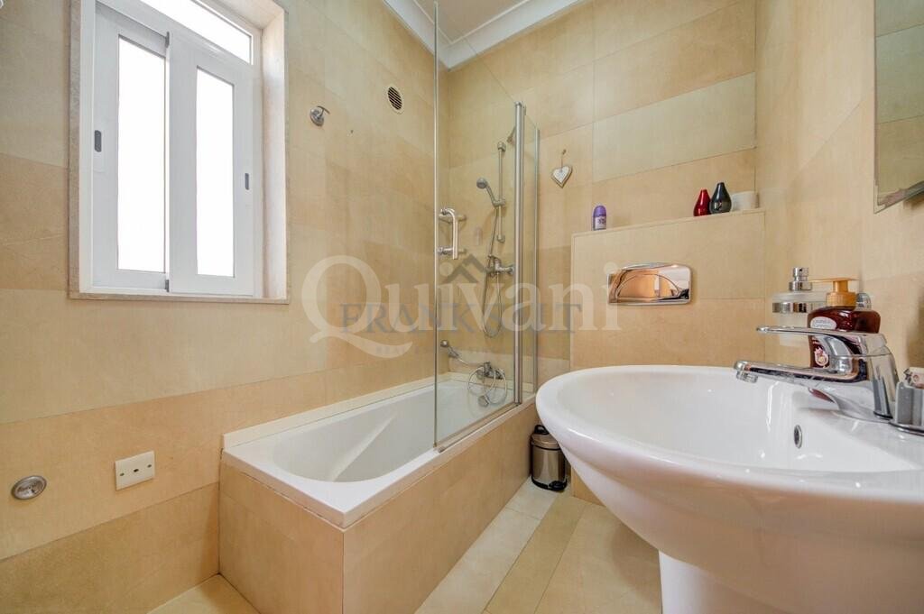 Msida Furnished Apartment with Terrace