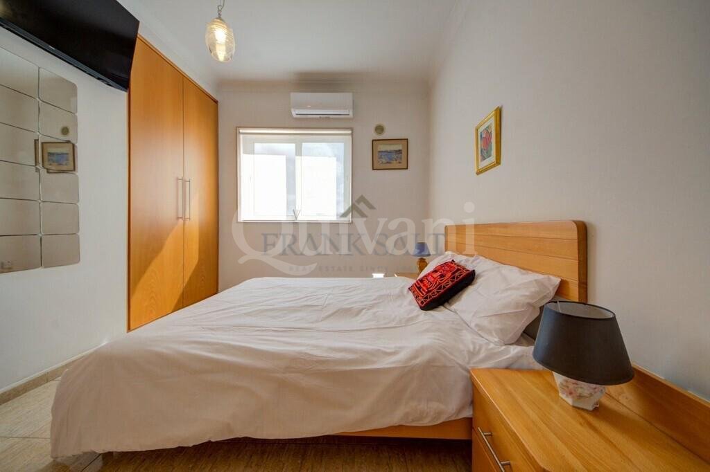 Msida Furnished Apartment with Terrace