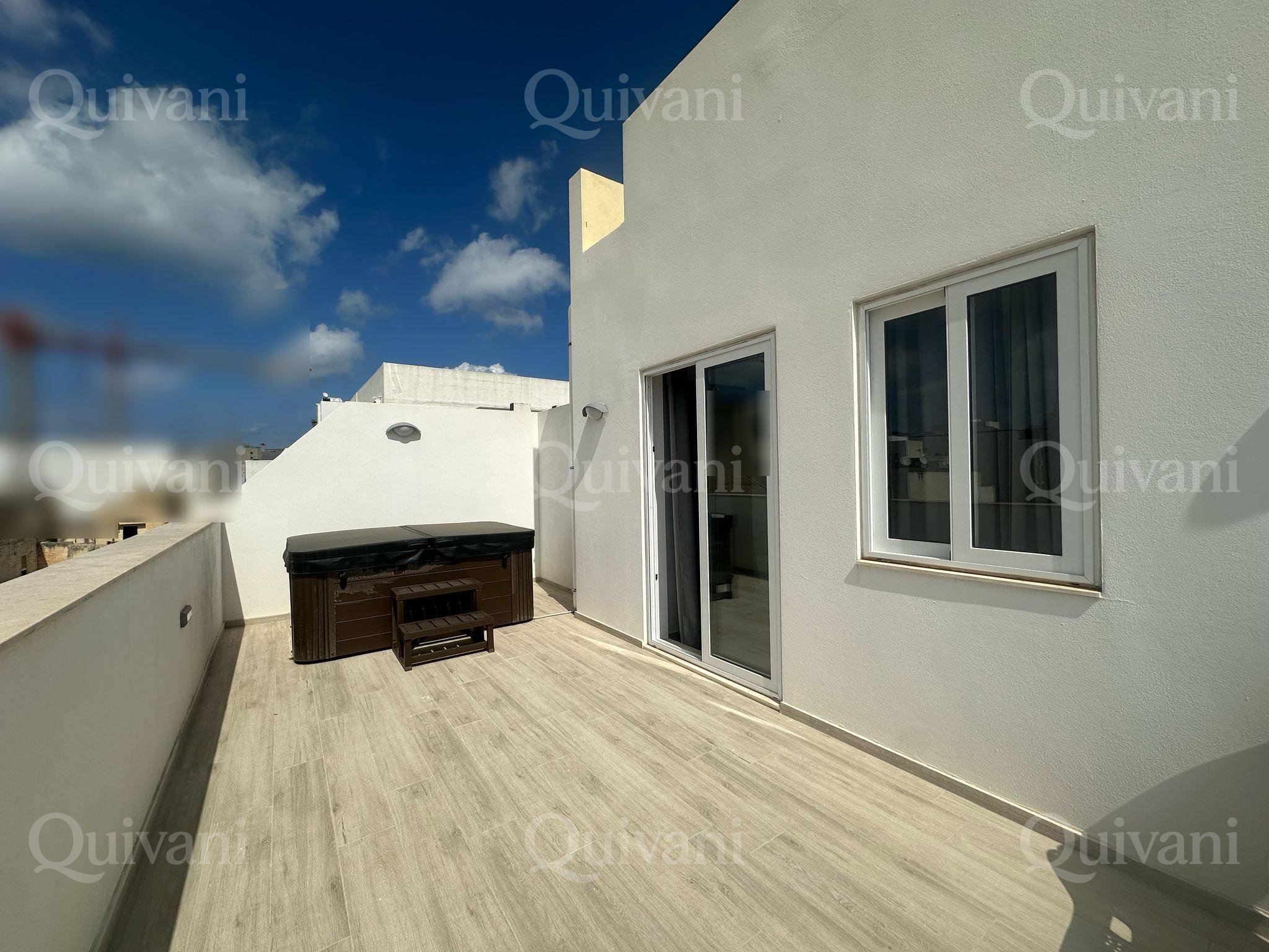 Gzira Furnished Apartment