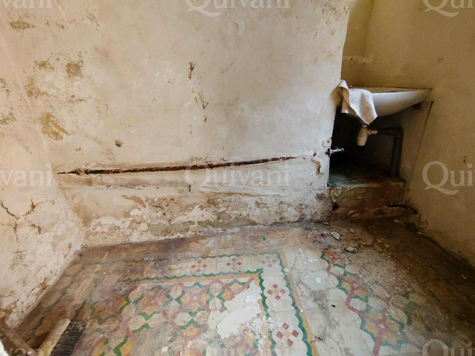 Safi Unconverted House of Character