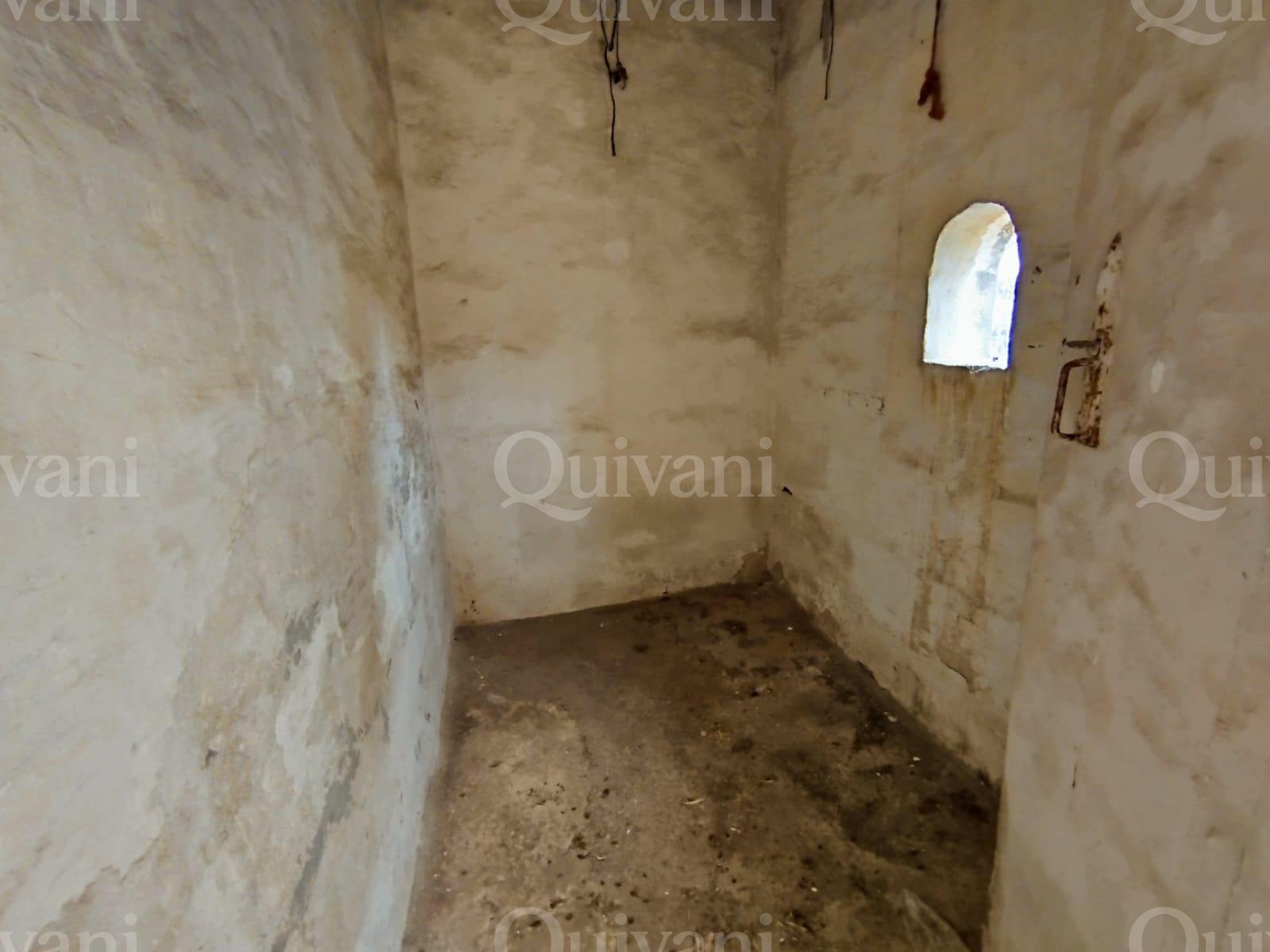 Safi Unconverted House of Character