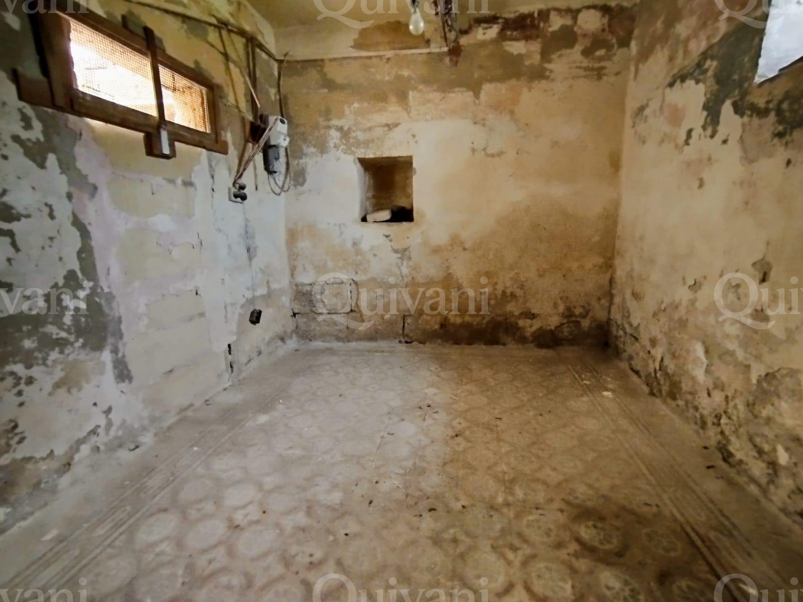 Safi Unconverted House of Character