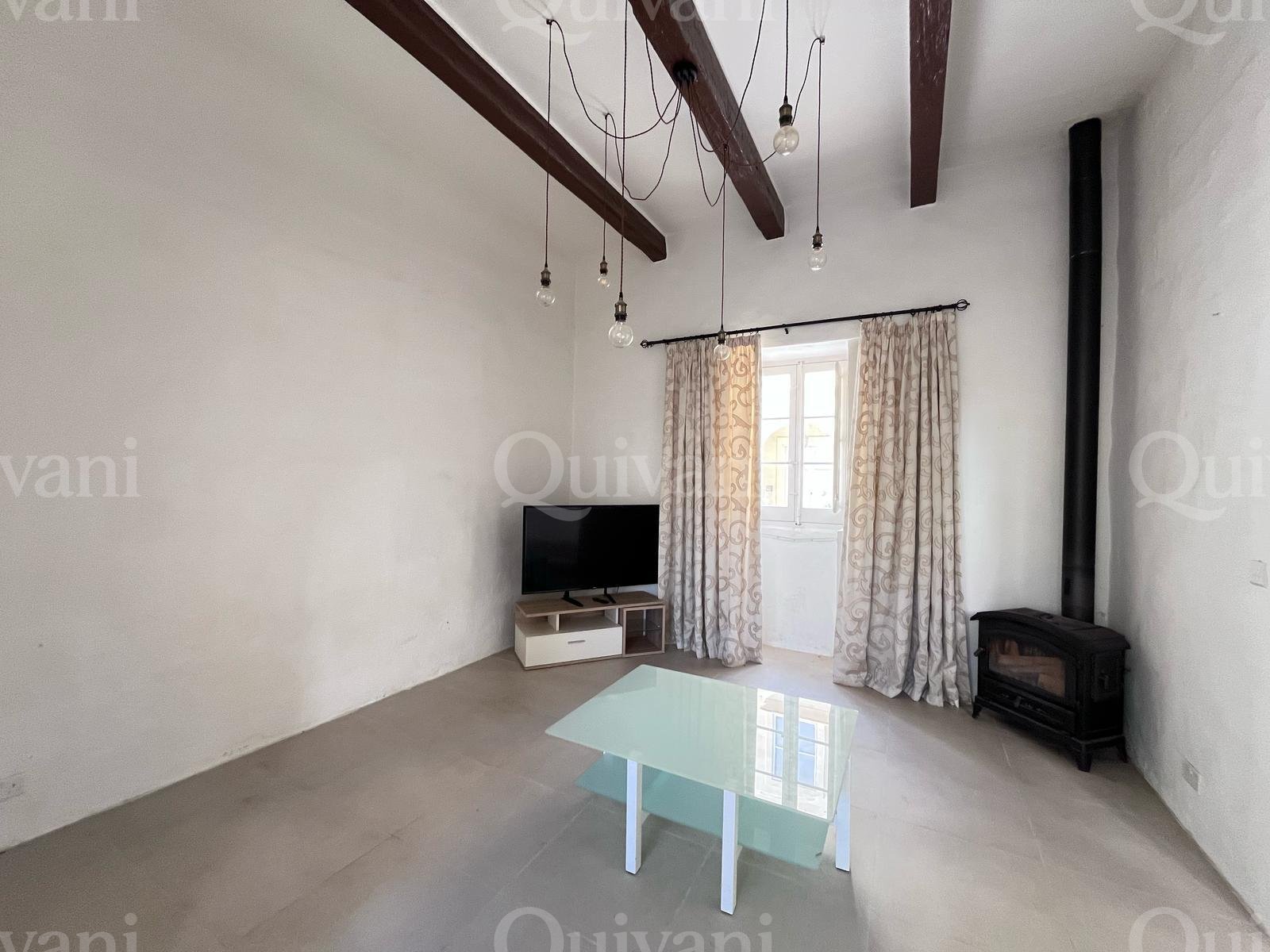Munxar, Furnished Town House