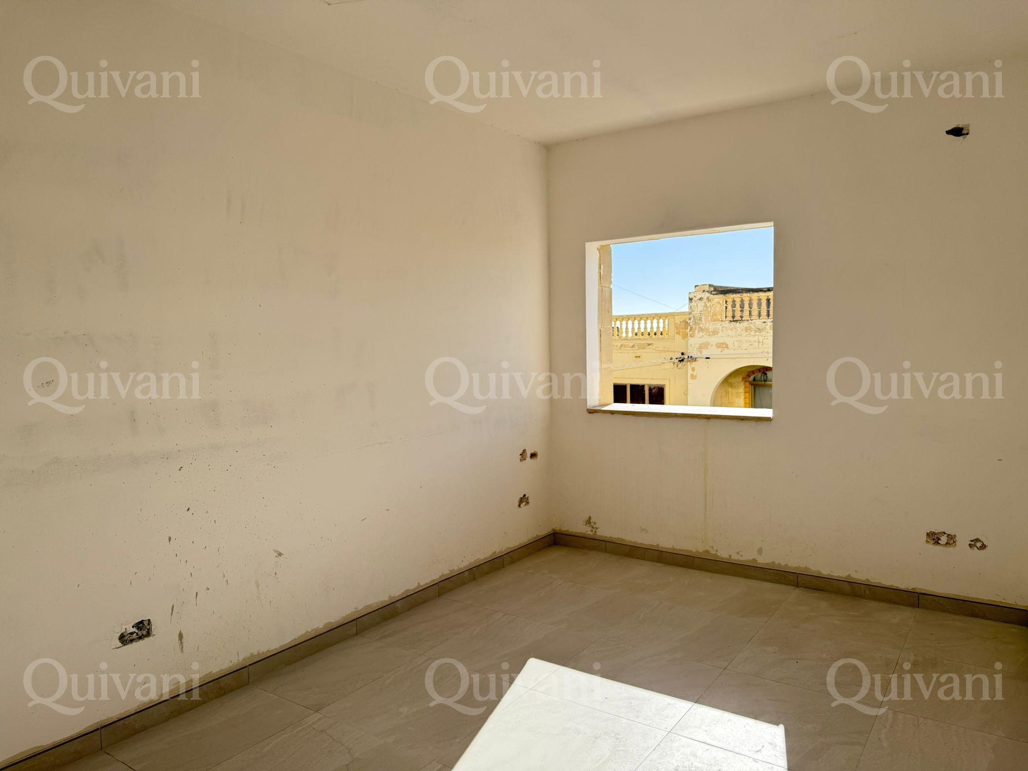 Ghajnsielem Semi- Finished Apartment