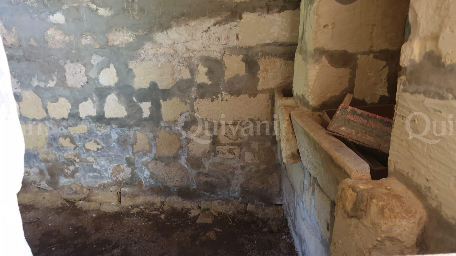 Zejtun Unconverted Farmhouse