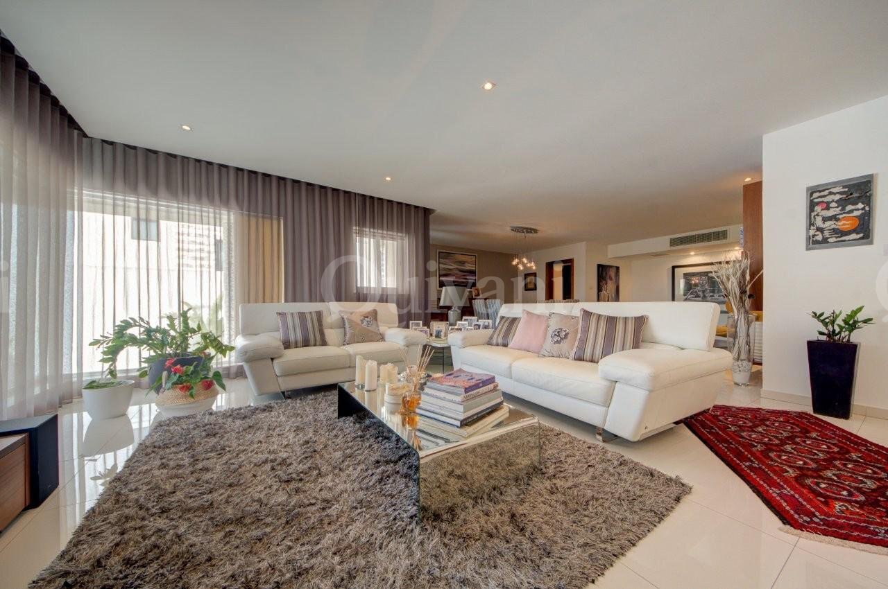Bahar ic-Caghaq Finished Fully Detached Elevated Maisonette