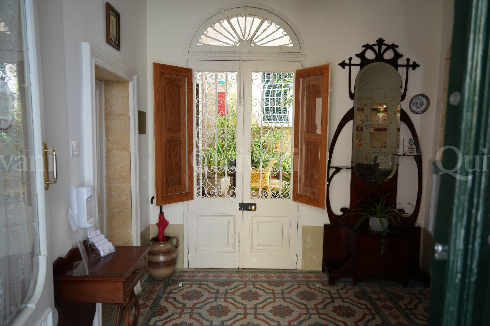 Qormi Fully Equipped Hotel