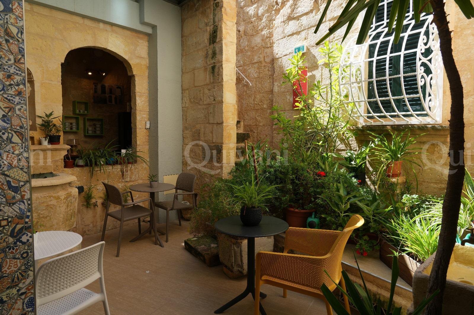 Qormi Fully Equipped Hotel