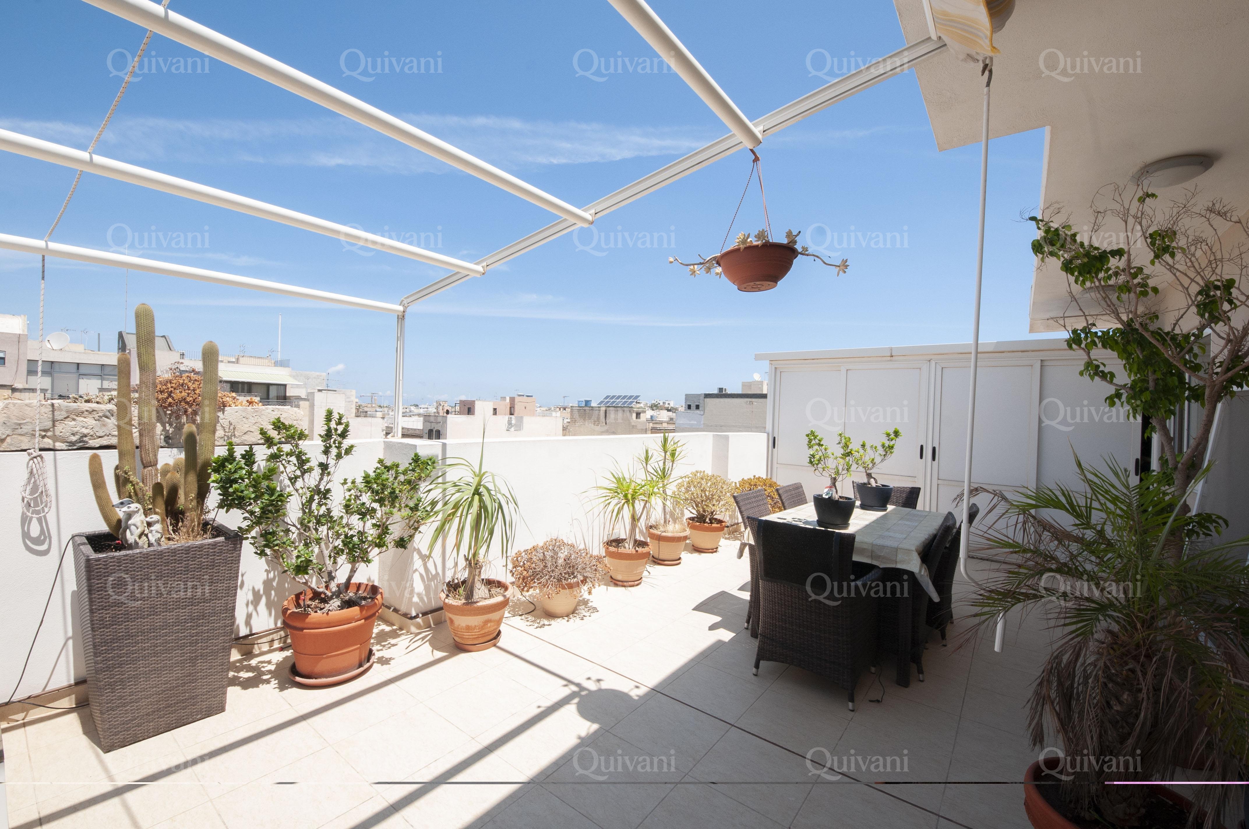 Mosta, Finished Penthouse