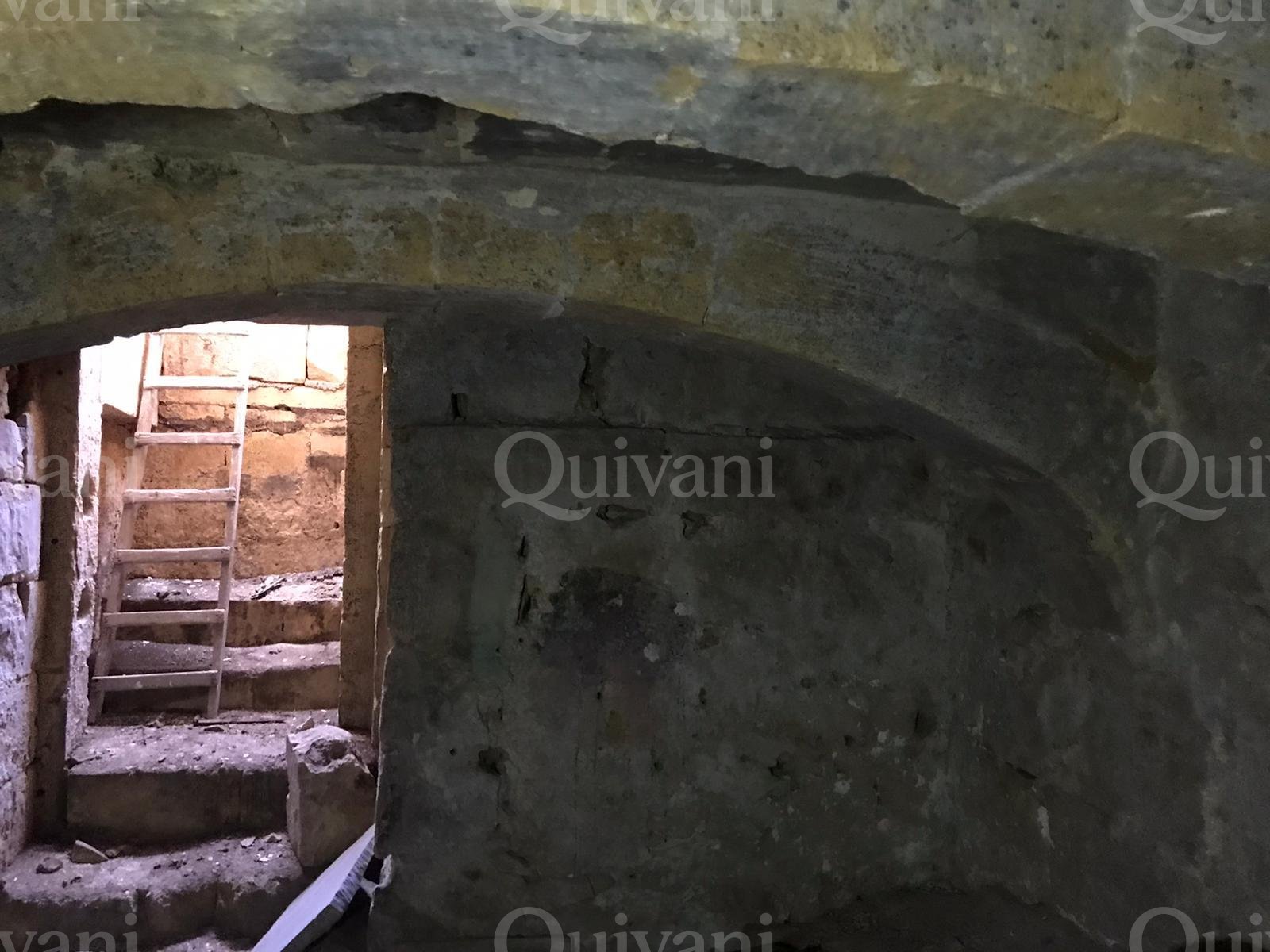 Cospicua Unconverted House of Character