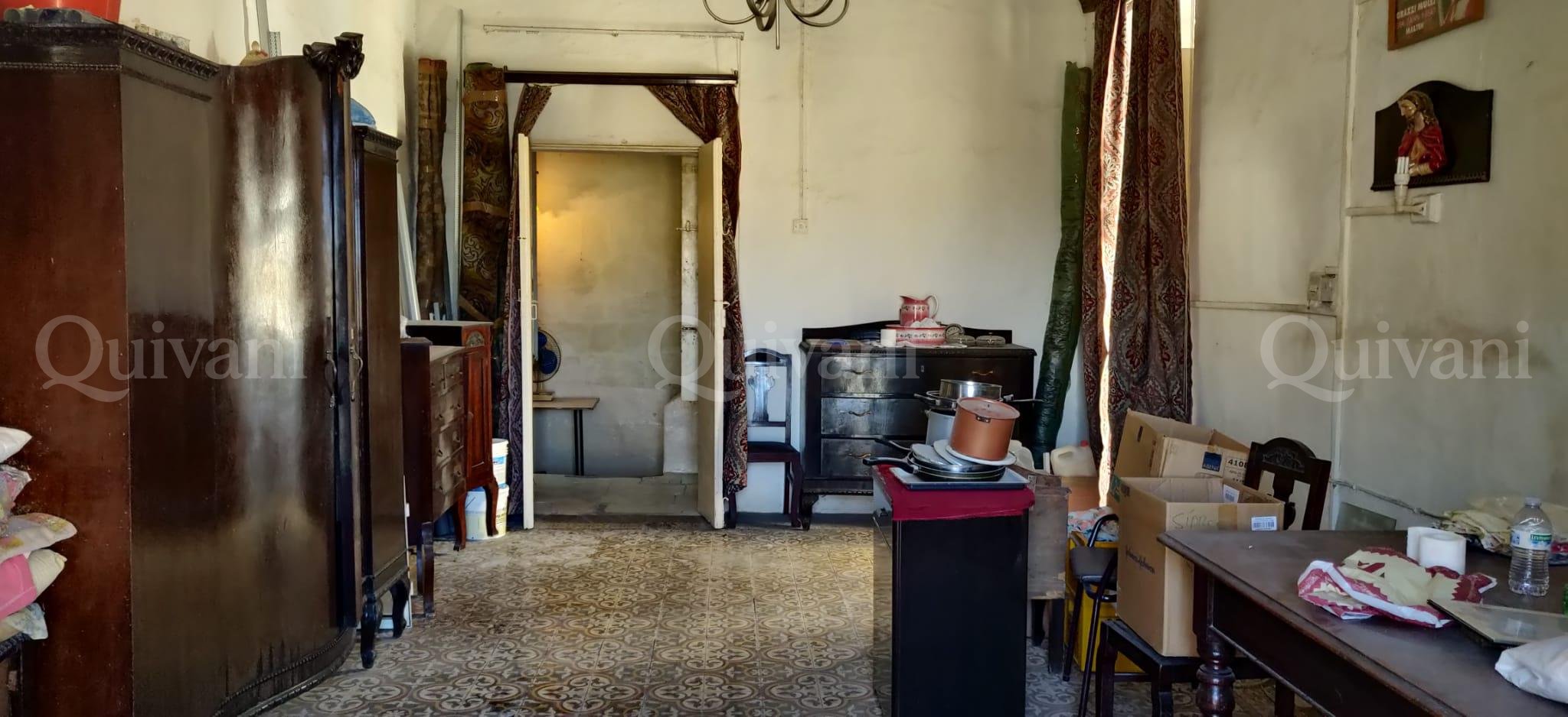 Cospicua Unconverted House of Character