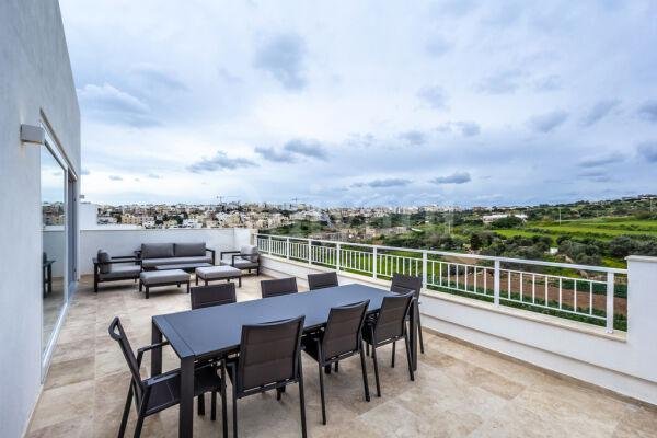 Swieqi Furnished Penthouse