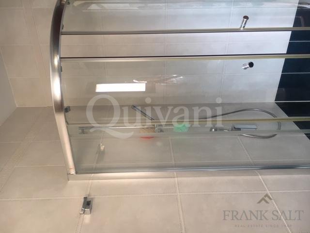 Fort Chambray, Furnished Duplex Apartment