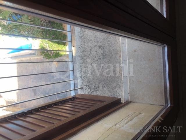 Fort Chambray, Furnished Duplex Apartment